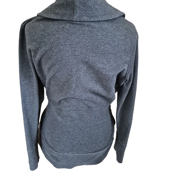 The North Face Dark Gray Women's Apparel - Picture 4 of 8